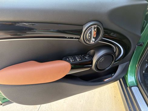 Certified 2024 MINI Cooper S FWD image 11