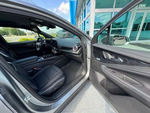 New 2025 Chevrolet Blazer EV LT image 14