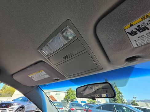 Used 2007 Toyota Camry LE image 17