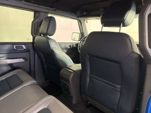 Used 2021 Ford Bronco Outer Banks image 16