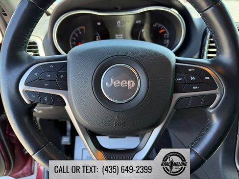 Used 2021 Jeep Grand Cherokee Laredo X AWD/4WD image 16