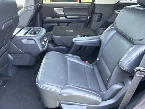 Certified 2025 Ford Expedition Platinum AWD/4WD image 21