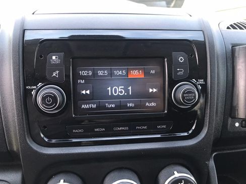 Used 2018 RAM ProMaster 1500 FWD image 24