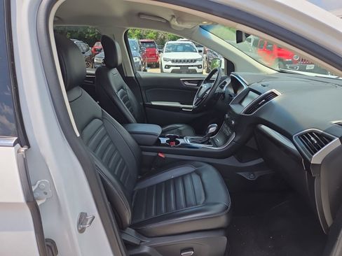 Used 2015 Ford Edge SEL w/ Equipment Group 201A AWD/4WD image 12