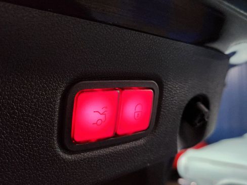 Used 2015 Mercedes-Benz CLS 400 CLS 400 4MATIC Coupe 4D image 77