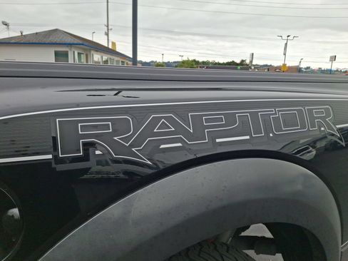 Used 2019 Ford F150 Raptor w/ Equipment Group 802A Luxury AWD/4WD image 28