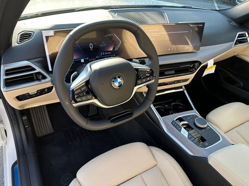 Used 2026 BMW 330i Sedan w/ Parking Assistance Package RWD image 15