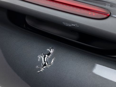 Certified 2022 Ferrari F8 Tributo RWD image 31