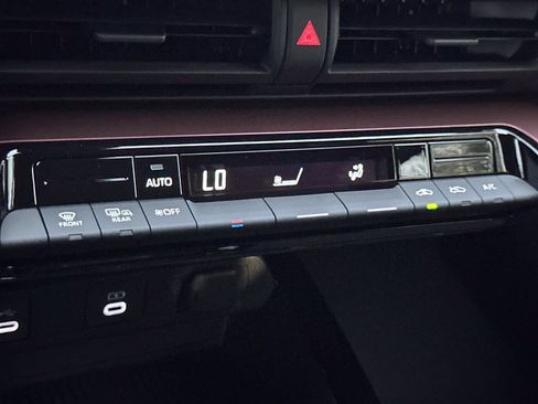 New 2026 Toyota Prius Plug-In Hybrid image 20