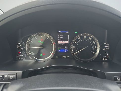 Used 2021 Lexus LX 570 4WD w/ Luxury Package image 12