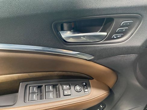 Used 2017 Acura MDX FWD w/ Advance Package image 18