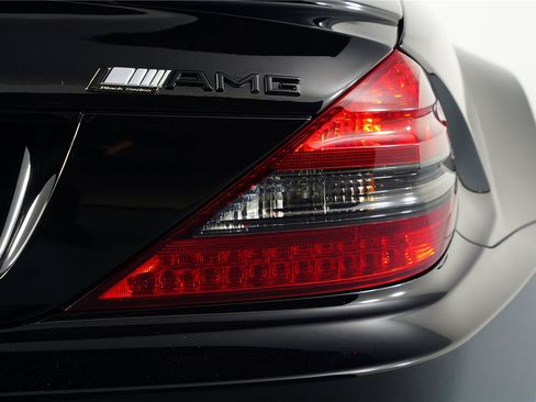 Used 2009 Mercedes-Benz SL 65 AMG image 15