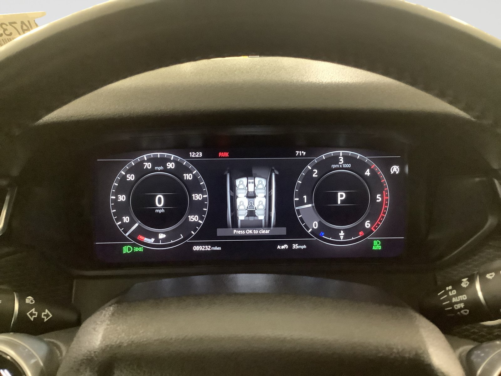 Used 2018 Land Rover Range Rover Velar S AWD/4WD image 14