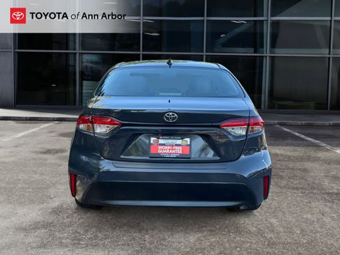 Used 2024 Toyota Corolla LE image 8