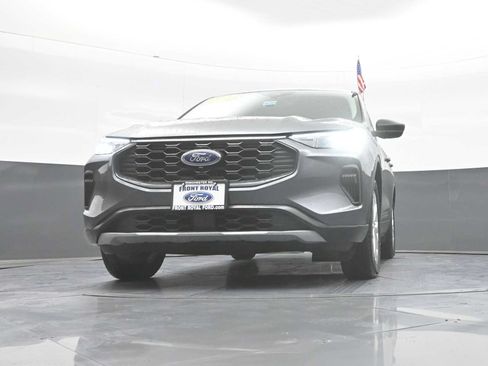 Used 2025 Ford Escape Active FWD image 34