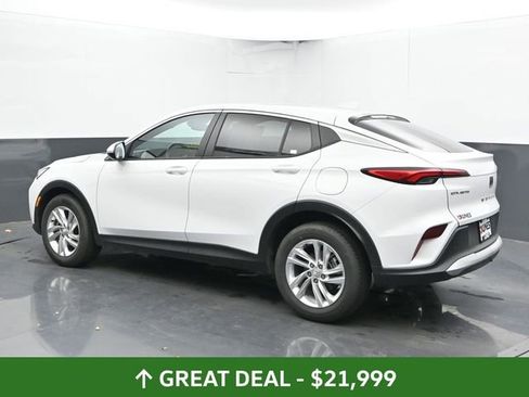 Used 2025 Buick Envista Preferred image 8