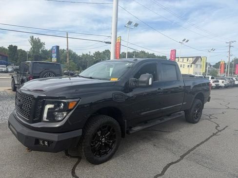 Used 2018 Nissan Titan SL w/ Midnight Edition AWD/4WD image 1