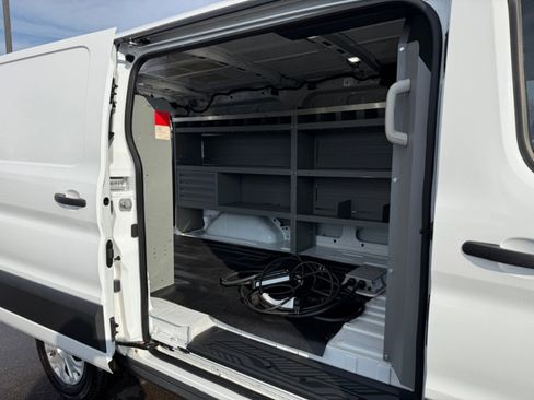 Used 2023 Ford E-Transit Low Roof image 20