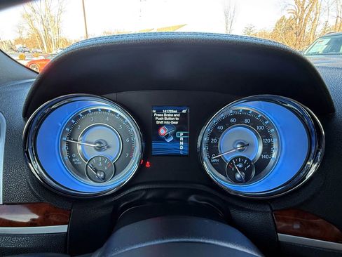 Used 2012 Chrysler 300 Limited image 20