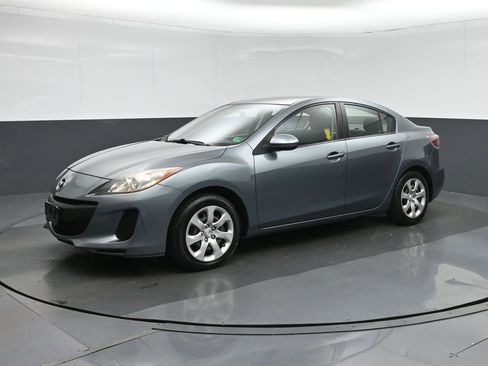 Used 2012 MAZDA MAZDA3 i Sport FWD image 3
