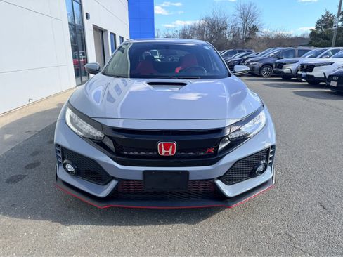 Used 2019 Honda Civic Type R image 2