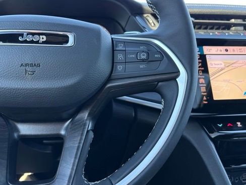 New 2026 Jeep Grand Cherokee 4WD image 33