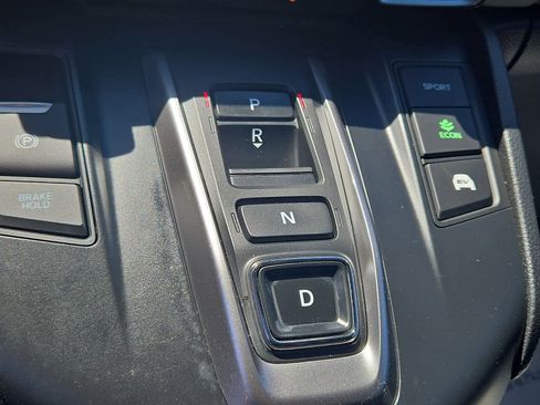 Used 2020 Honda CR-V Touring image 16