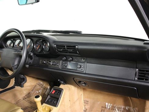 Used 1995 Porsche 911 Carrera image 25