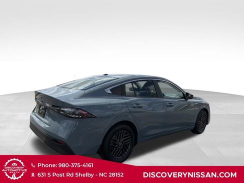 New 2026 Nissan Sentra SV w/ SV Convenience Package FWD image 7