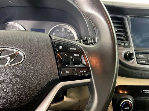 Used 2017 Hyundai Tucson SE Plus FWD image 26