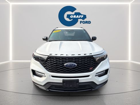 Used 2020 Ford Explorer ST w/ ST Street Pack AWD/4WD image 3