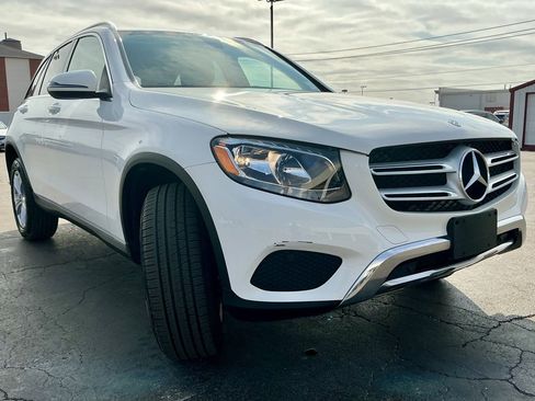 Used 2017 Mercedes-Benz GLC 300 image 2