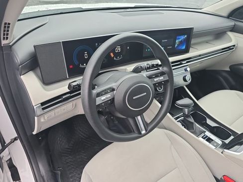 Used 2025 Hyundai Tucson SEL image 16