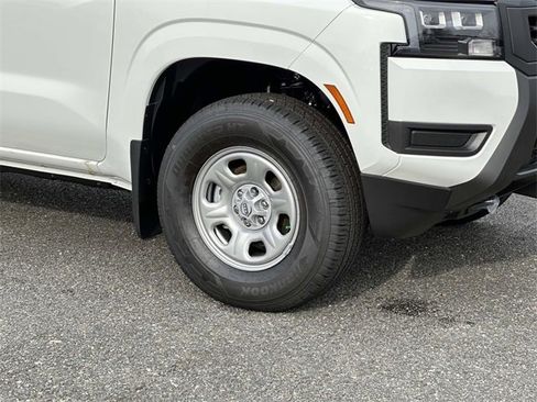 New 2026 Nissan Frontier S image 7