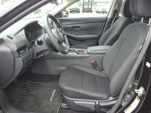Used 2025 Nissan Sentra S FWD image 14