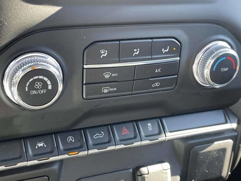 Used 2023 GMC Sierra 1500 Pro w/ Pro Value Package image 17