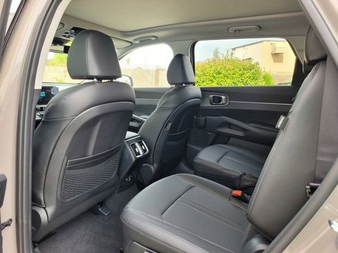 New 2026 Kia Sorento X-Line EX image 7