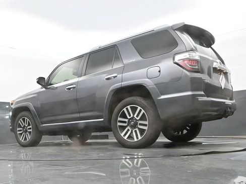 Used 2021 Toyota 4Runner Limited AWD/4WD image 10