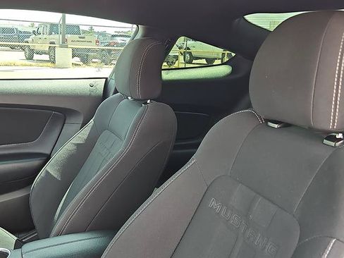 Used 2021 Ford Mustang Coupe RWD image 11