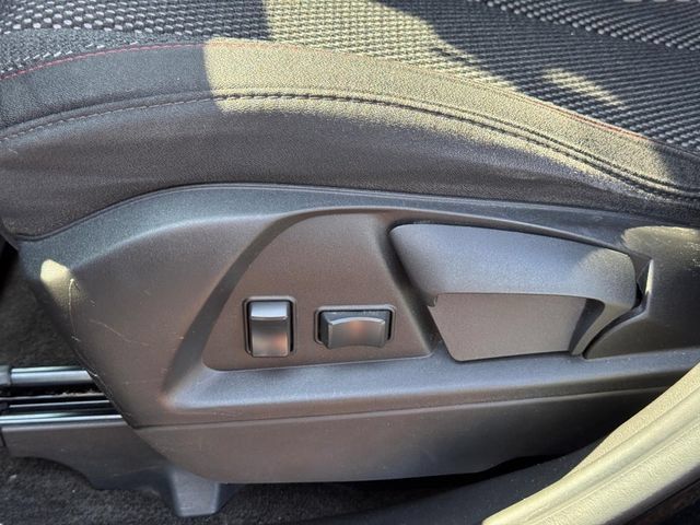 Used 2017 GMC Terrain SLE FWD image 13