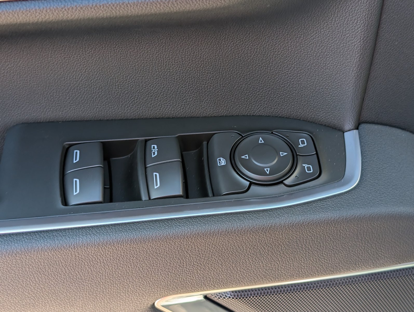 New 2026 Chevrolet Silverado 1500 RST w/ LPO, Liner Protection Package AWD/4WD image 16