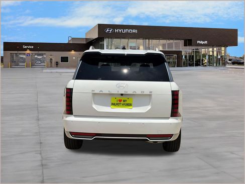 Used 2026 Hyundai Palisade Calligraphy FWD image 10