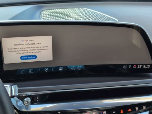 Certified 2024 Cadillac Lyriq Tech w/ Driver Assist Package image 12