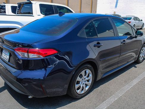 Certified 2025 Toyota Corolla LE FWD image 11