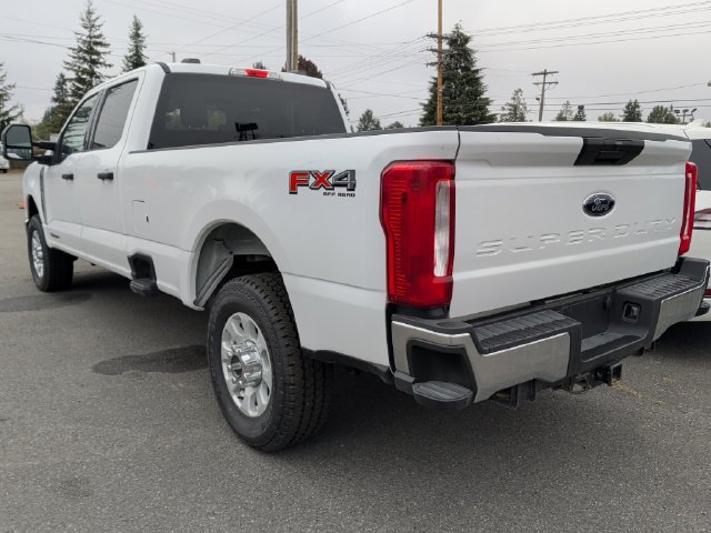 Used 2024 Ford F350 XLT w/ FX4 Off-Road Package AWD/4WD image 2