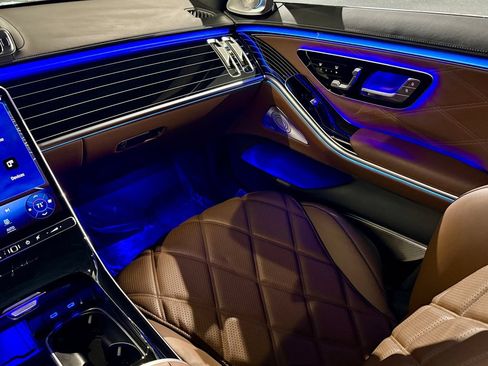 Used 2026 Mercedes-Benz Maybach S 680 4MATIC image 44