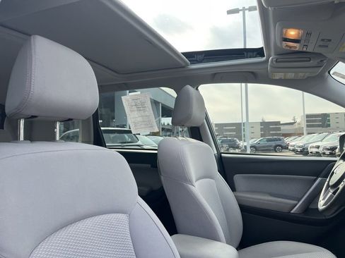 Used 2018 Subaru Forester 2.5i Premium image 5