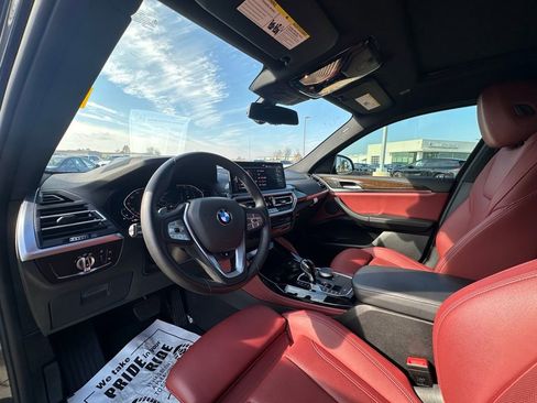 Certified 2024 BMW X4 xDrive30i image 10