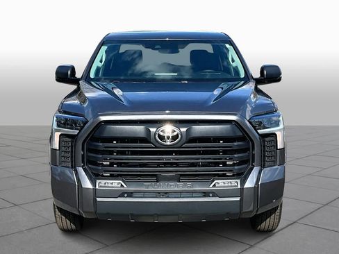 Used 2024 Toyota Tundra SR5 w/ SR5 Convenience Package image 4
