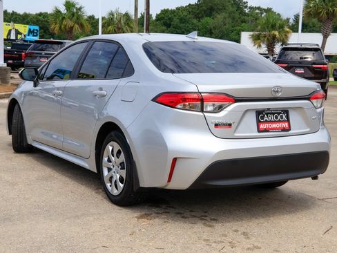 Used 2026 Toyota Corolla LE FWD image 20